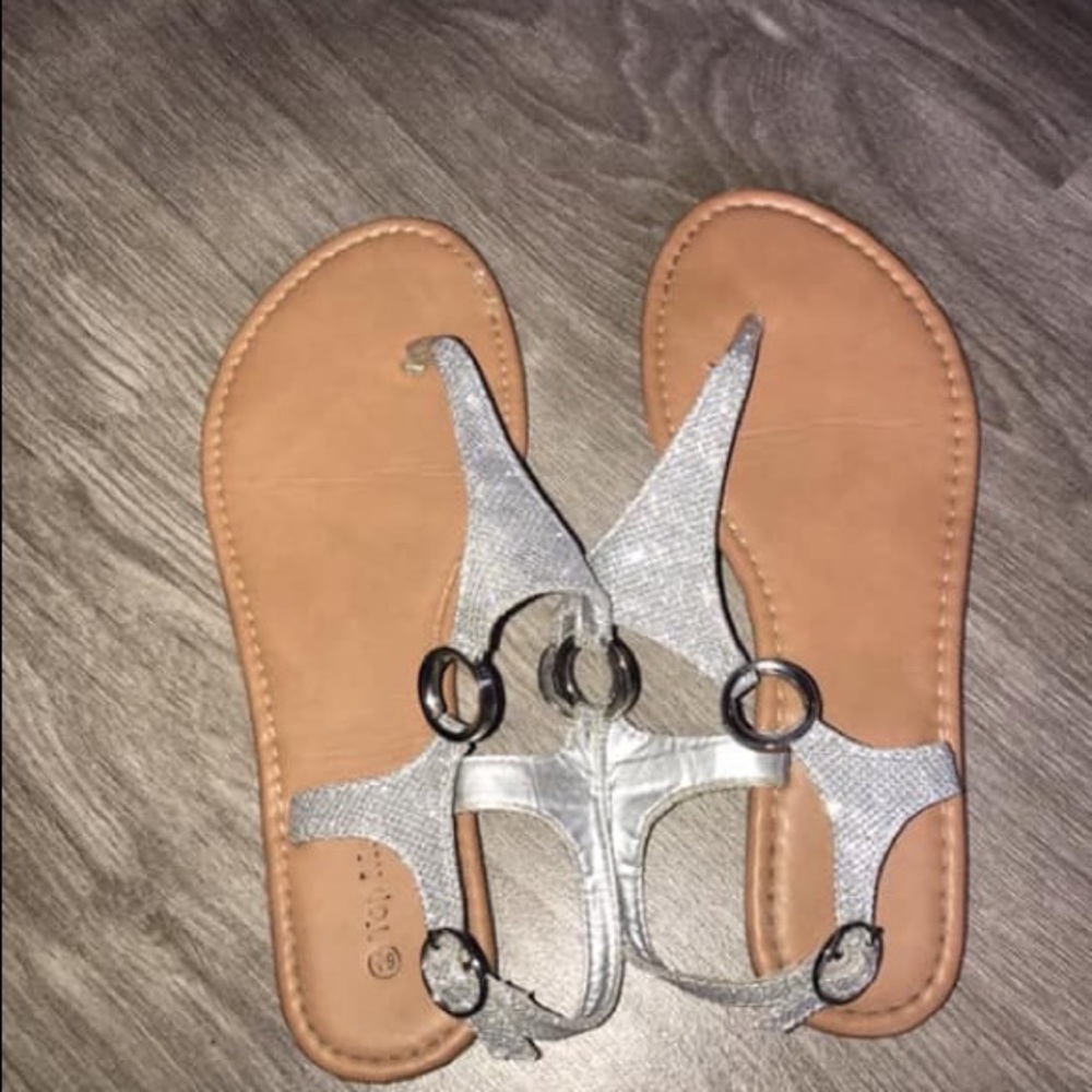 Women’s Sandals